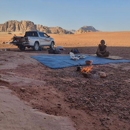 Bedouin Family Camp Hotel Wadi Rum Exterior photo