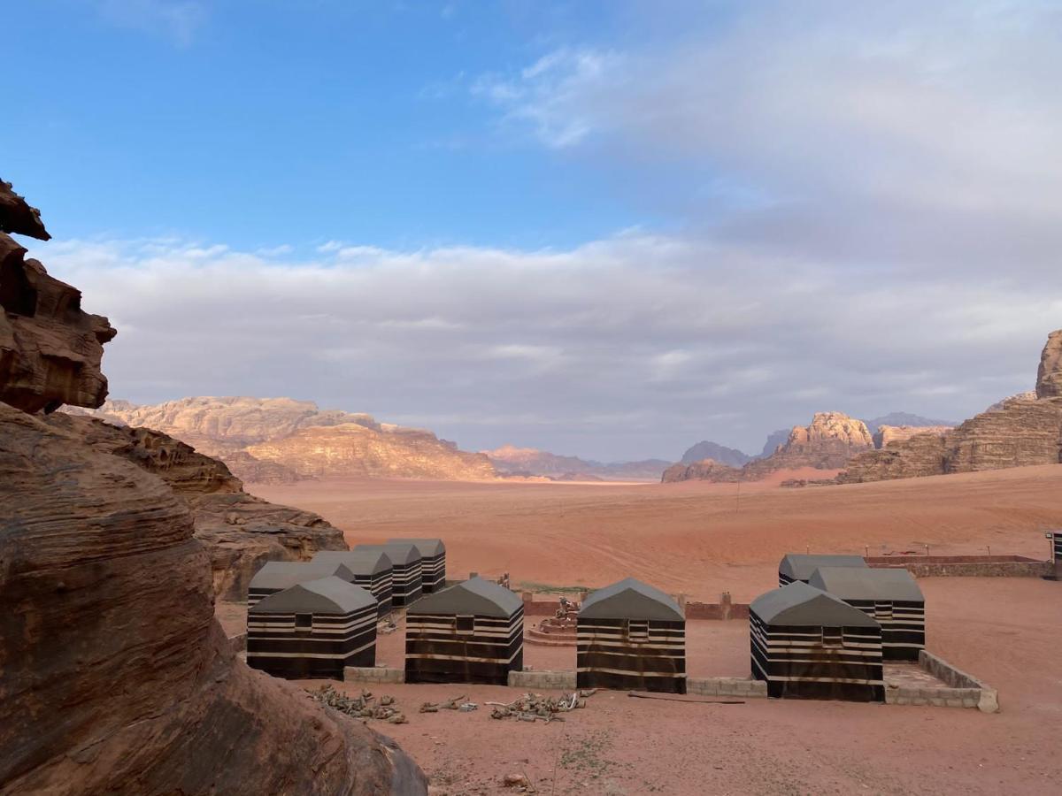 Bedouin Family Camp Hotel Wadi Rum Exterior photo